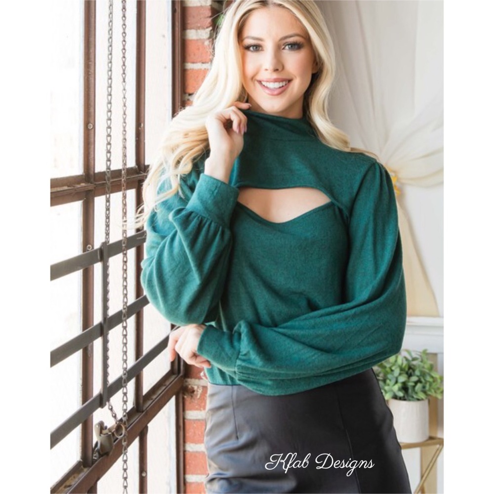 ❤️LAST! Emerald Super Soft Slit Keyhole Top! - Picture 3 of 4